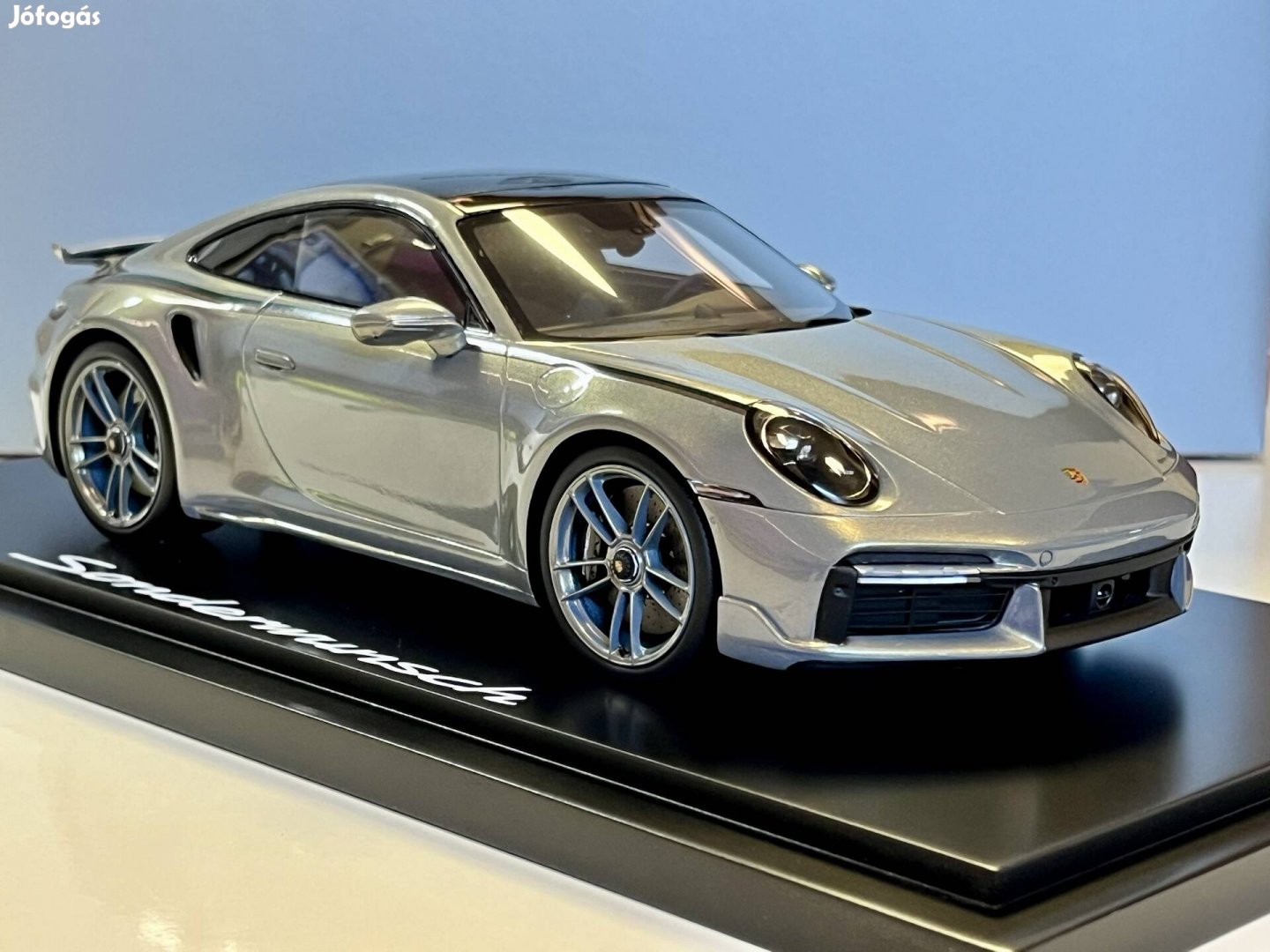 Porsche 911 992 Turbo S 1:18 Spark WAP0219100Rtss