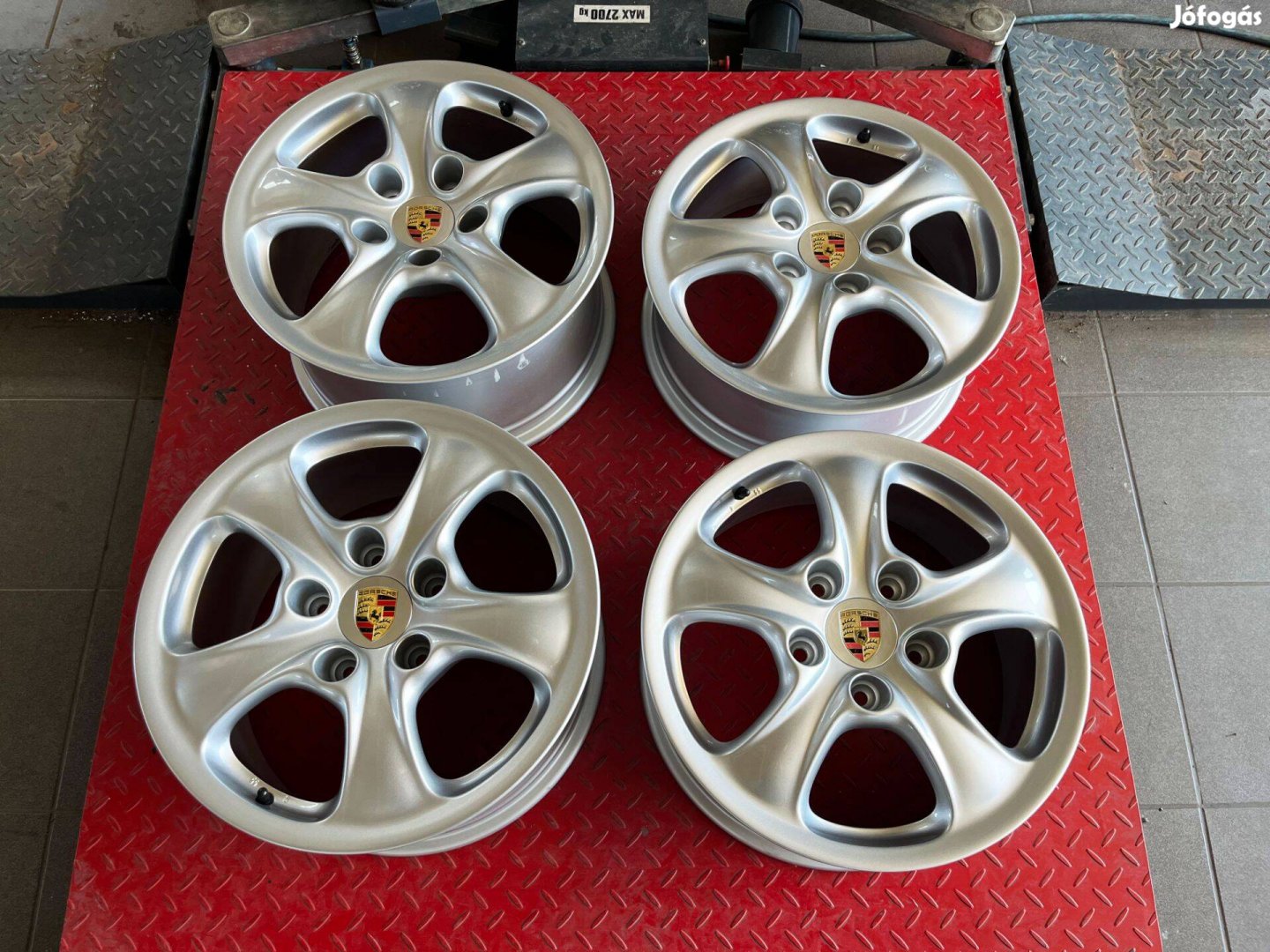 Porsche 911 996 17" 5x130 gyári kétszéles alufelni 17 coll