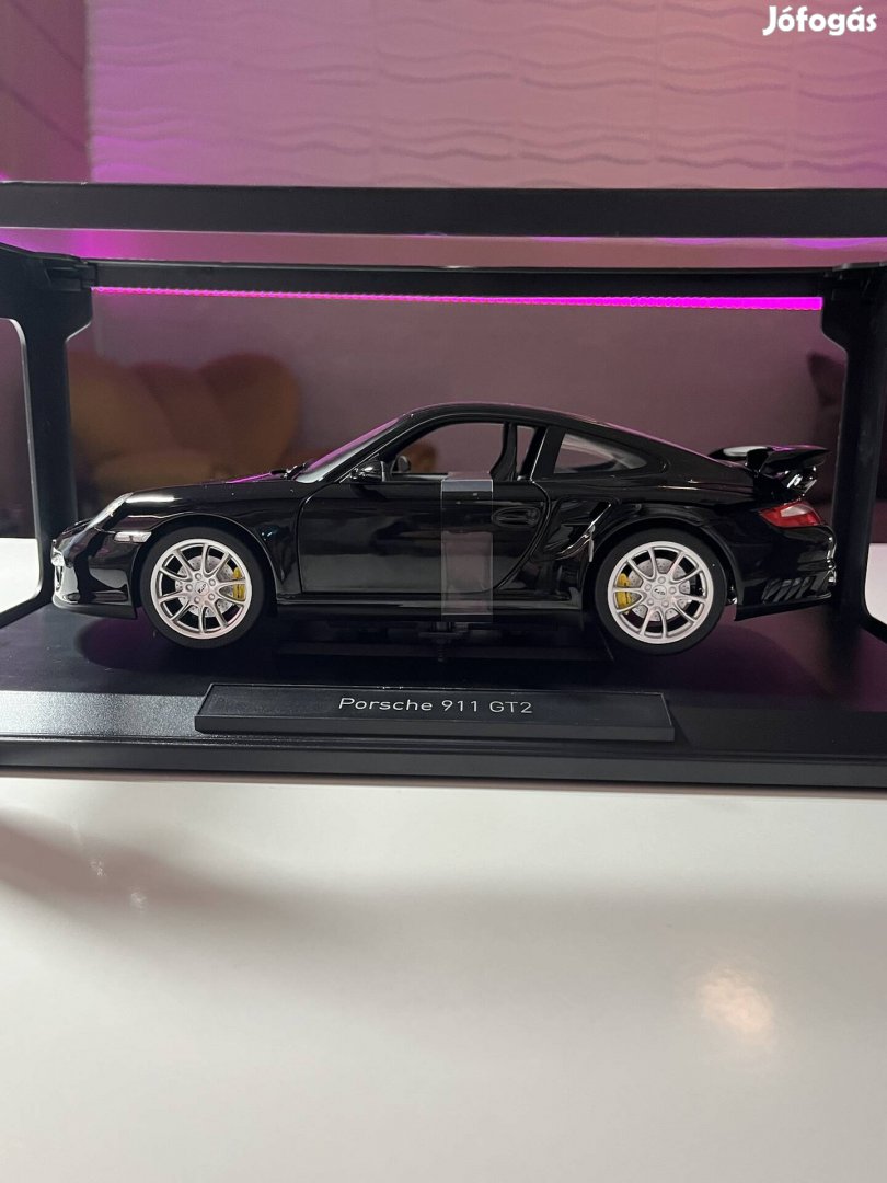 Porsche 911 997 GT2 Norev 1:18 új ! 