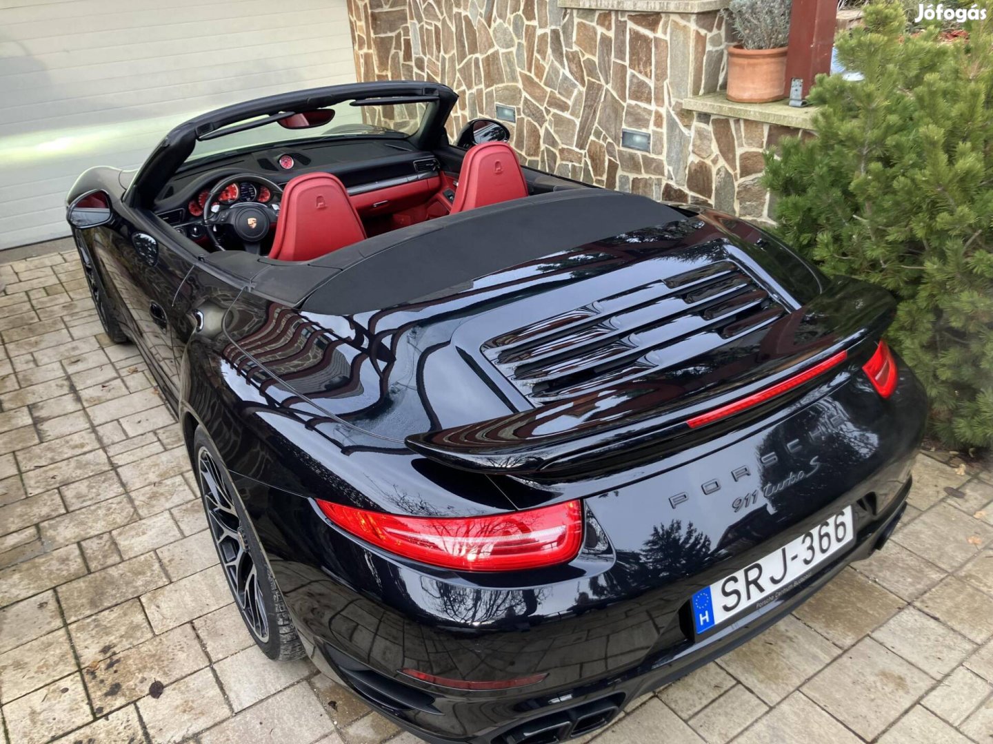 Porsche 911 Cabrio Turbo S PDK Magyarországi! S