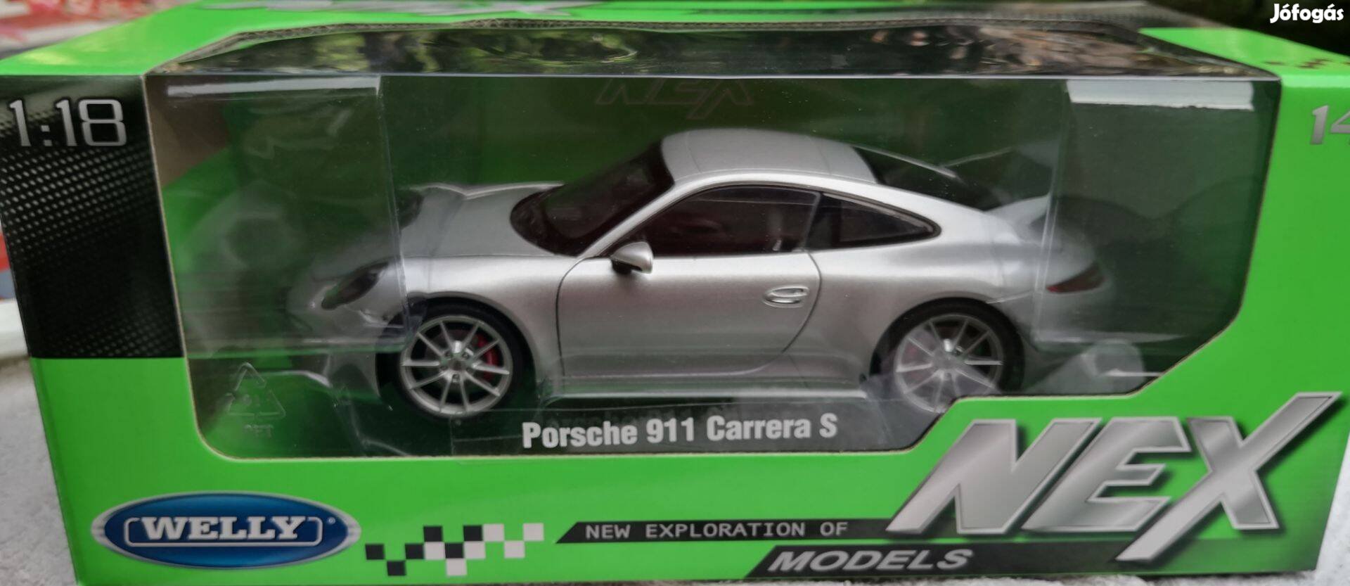 Porsche 911 Carrera S 1/18 Welly modellautó