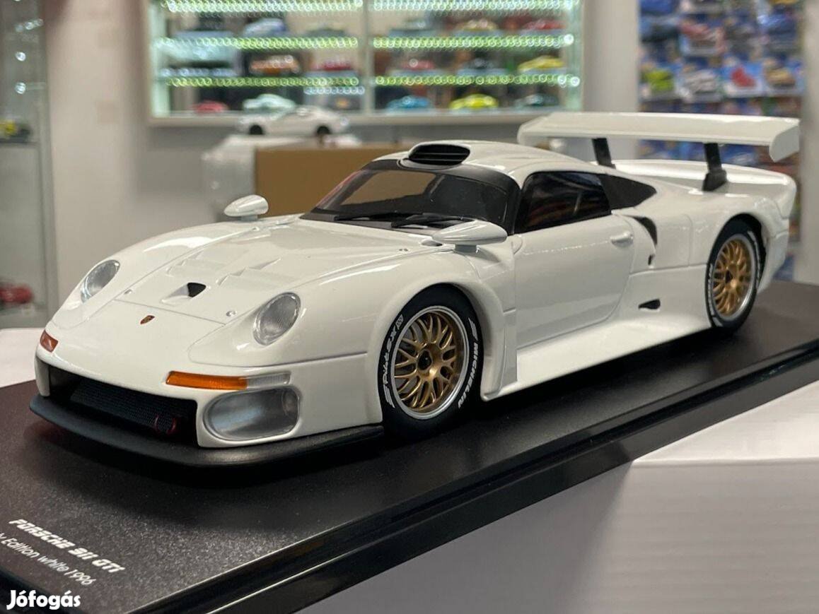 Porsche 911 GT1 Plain Body Version 1996 1:18 Werk83 W18013003