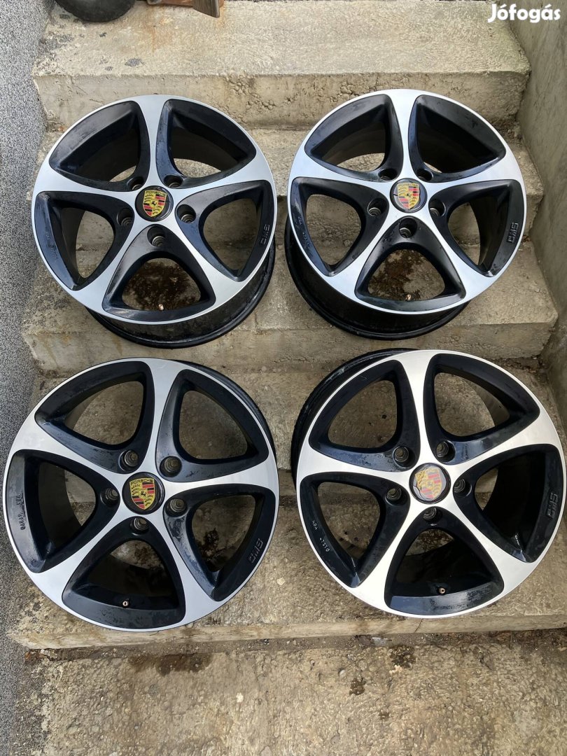 Porsche 911 -ről 8x18 10x18 alufelni