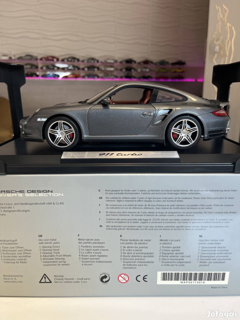 Porsche 997.1  Turbo - Márkakereskedői kiadás  1:18 (WAP02113016) 