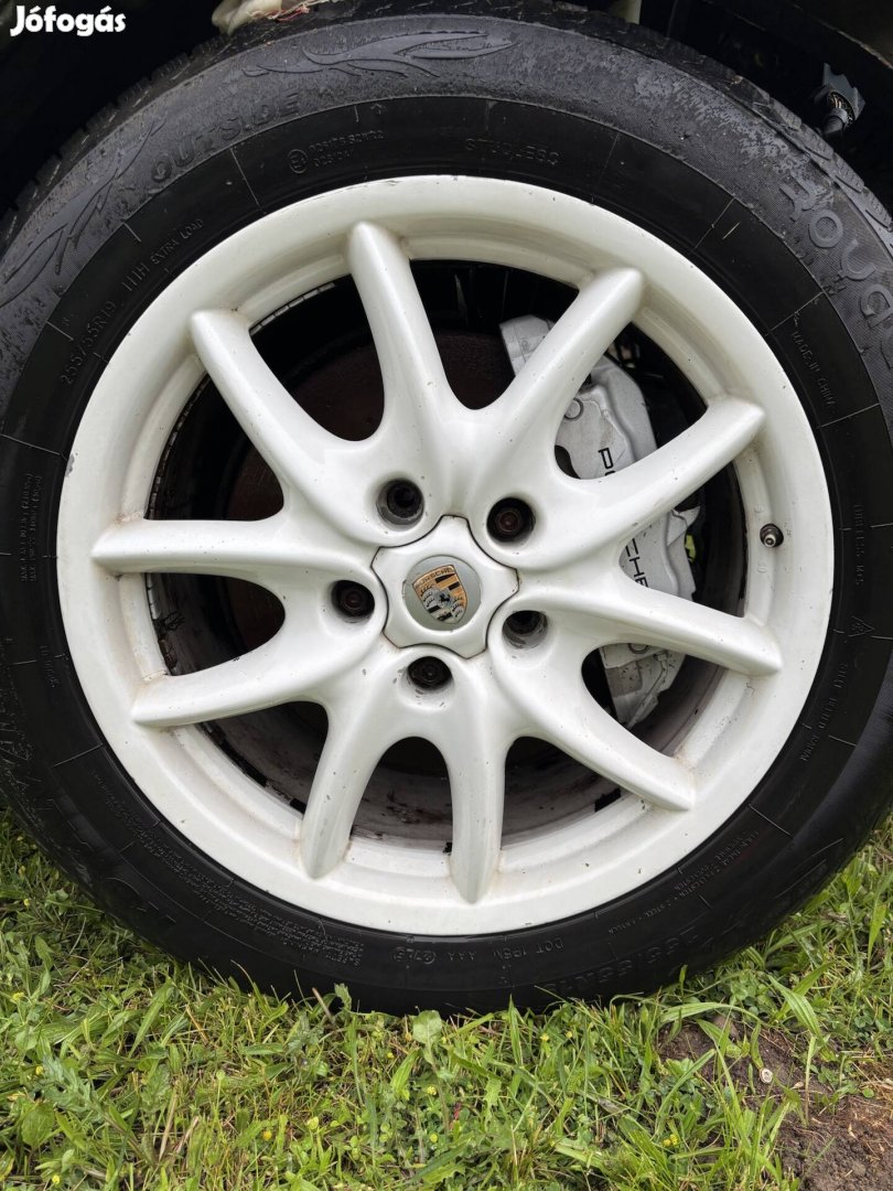 Porsche Cayenne 18-as alufelni ajándék téli gumival