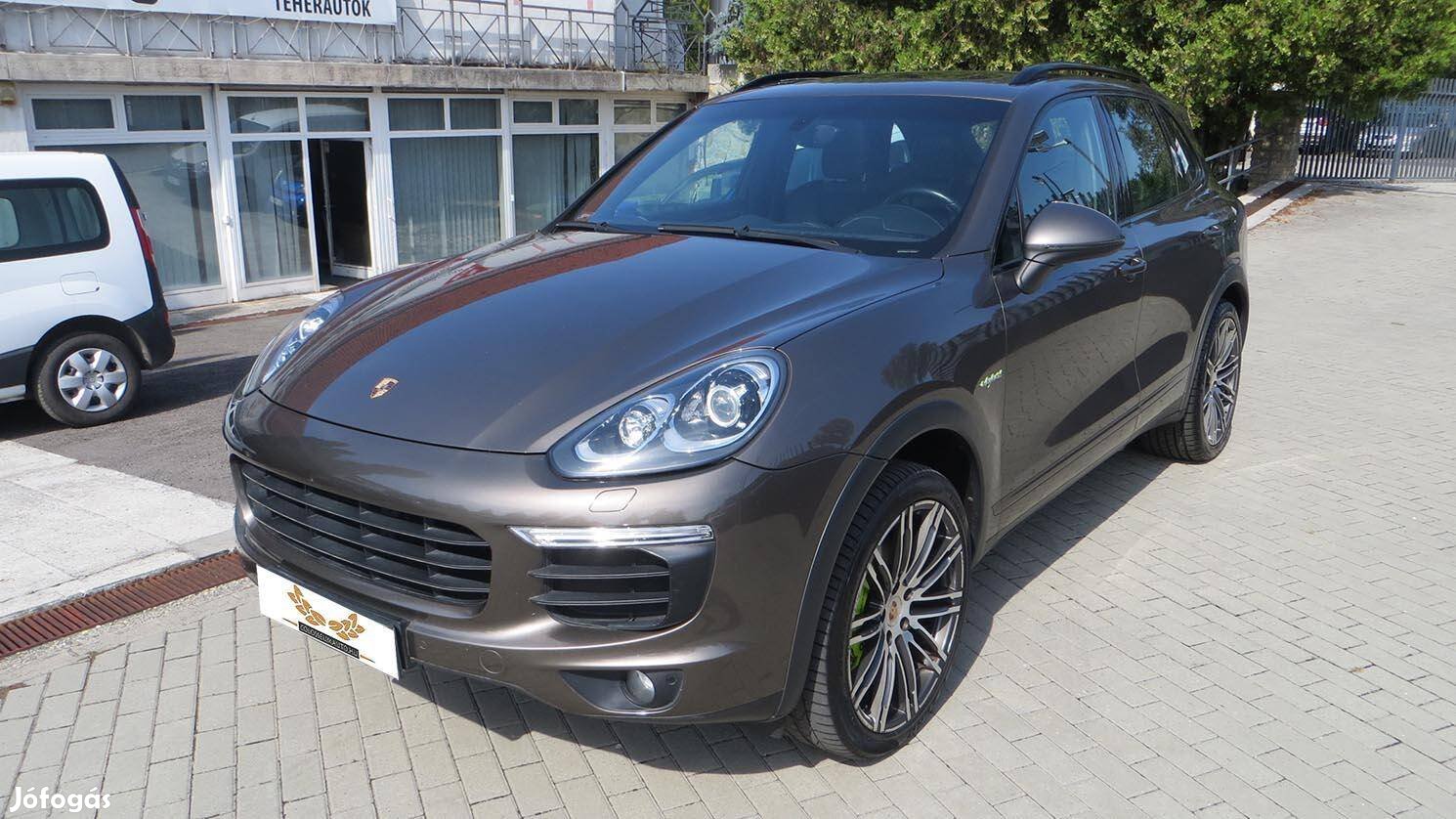 Porsche Cayenne S E-Hybrid Tiptronic ic Panorám...