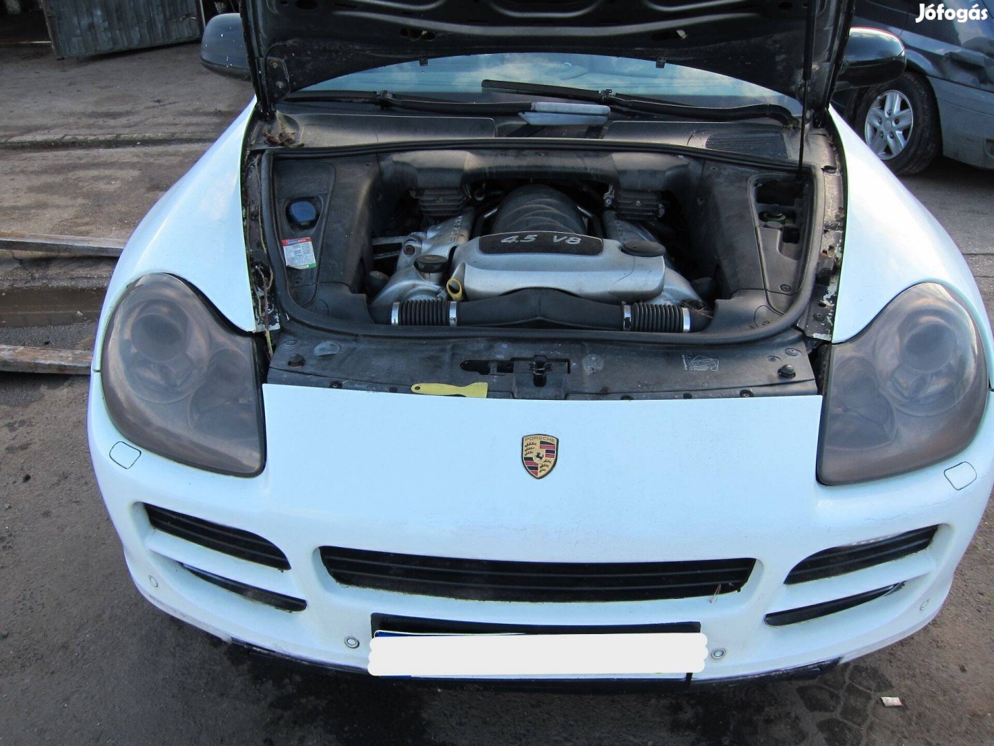 Porsche Cayenne bontott alkatrészek