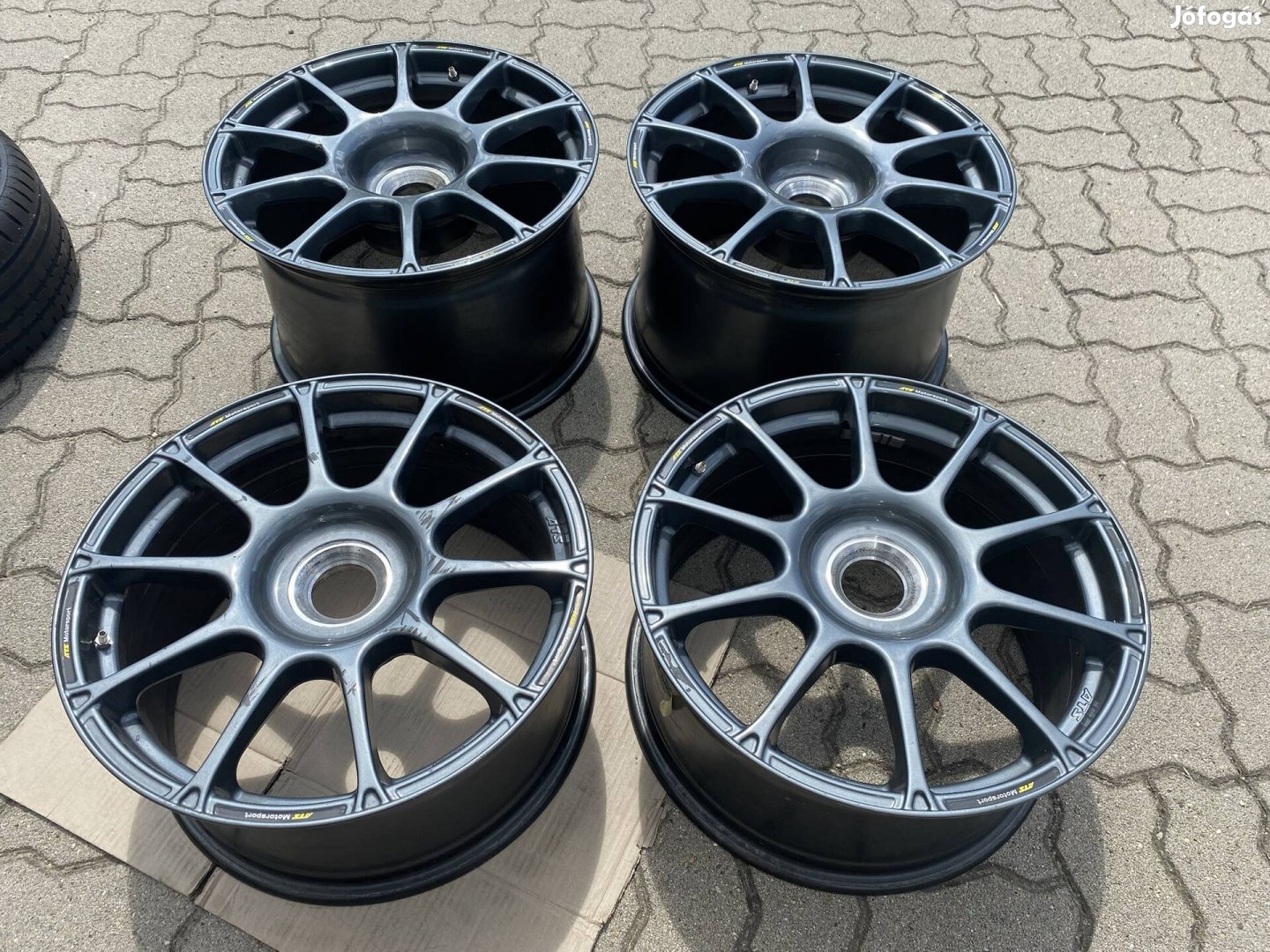 Porsche GT3-RS agy csavaros alufelni szett 9x18, 11x18