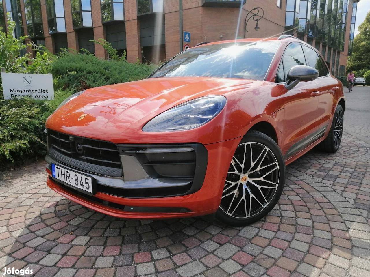 Porsche Macan T PDK MO-I/Porsche Centrumban SZE...