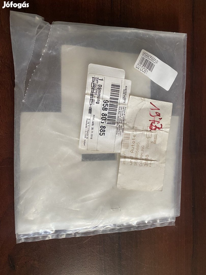 Porsche Macan bal hangszigetelés 95B805885 eladó