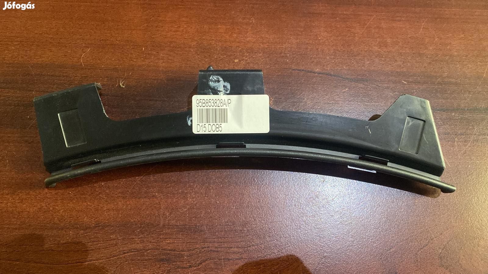 Porsche Macan jobb hátsó kerékburkolat 95B853828A eladó