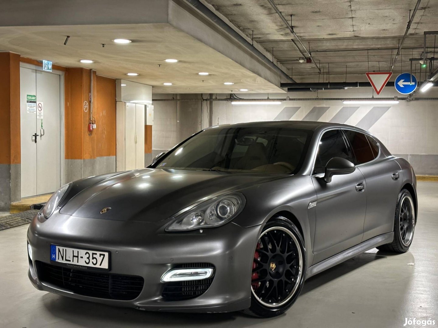 Porsche Panamera Turbo PDK