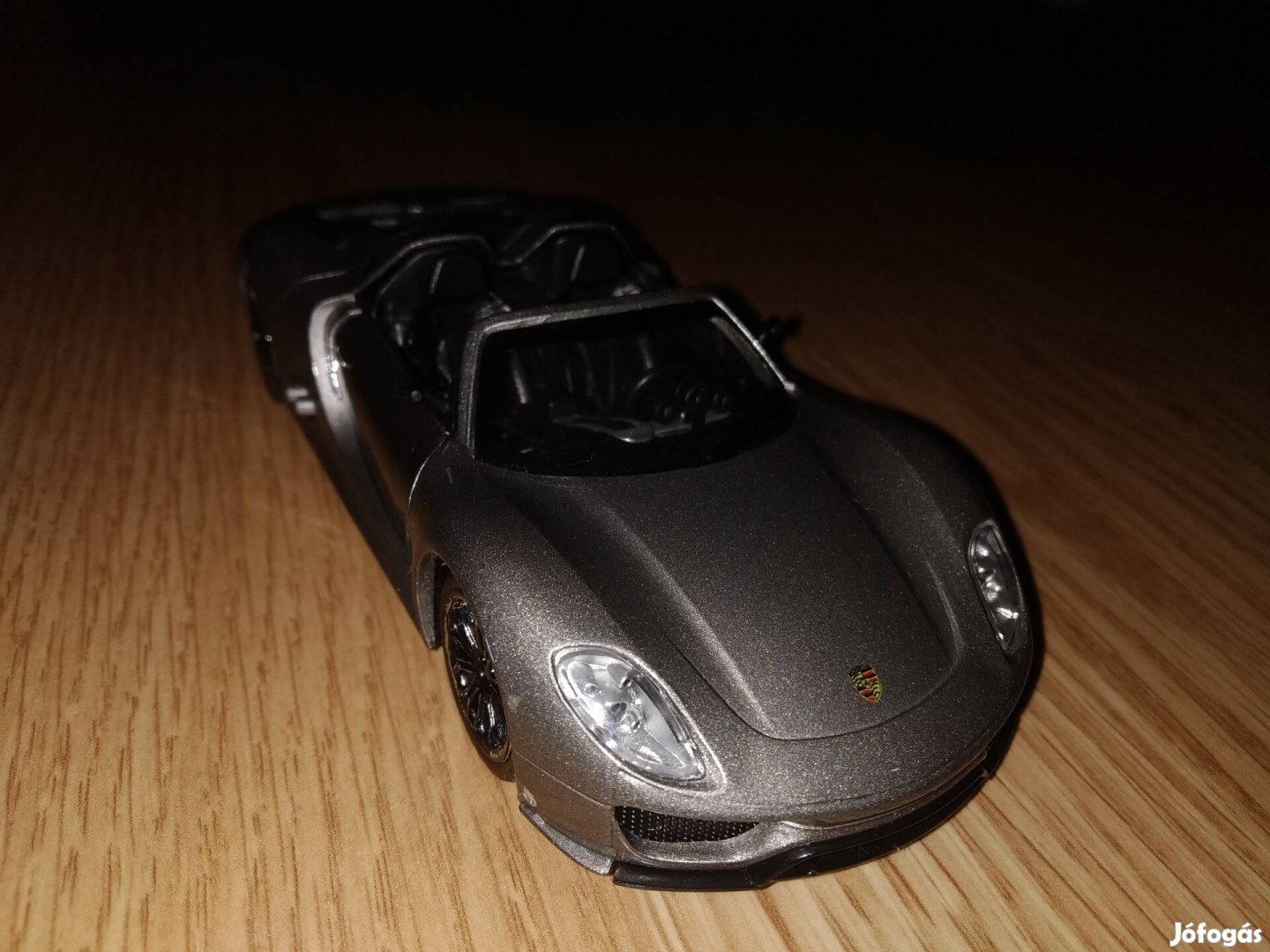 Porsche Spyder játék kocsi 