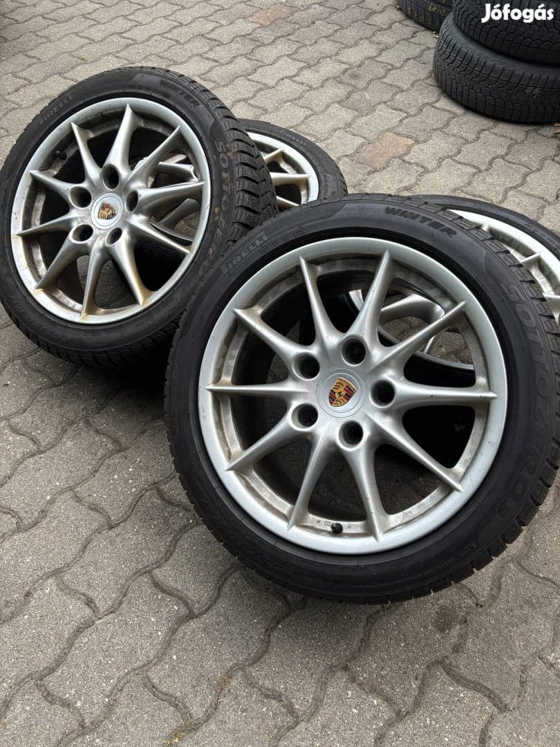 Porsche carrera 7-9x17 et50-55 5x130 gyari alufelni teligumival