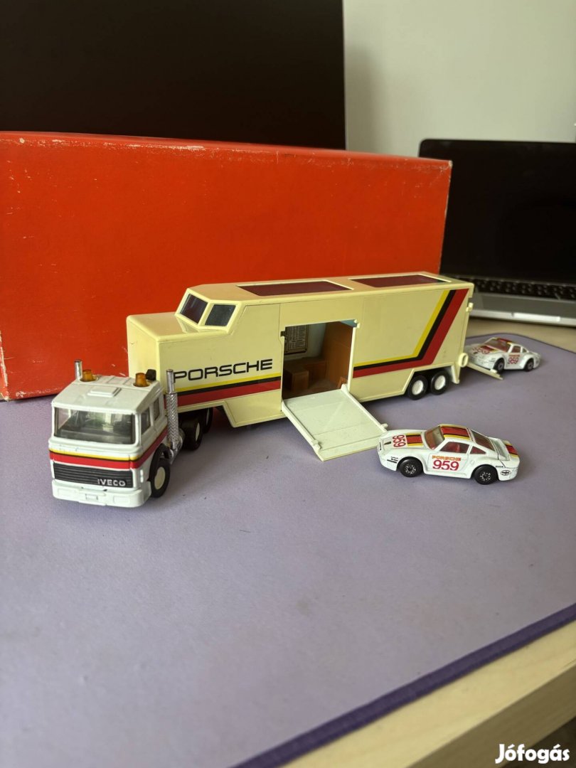 Porsche csapat Iveco verseny kamion