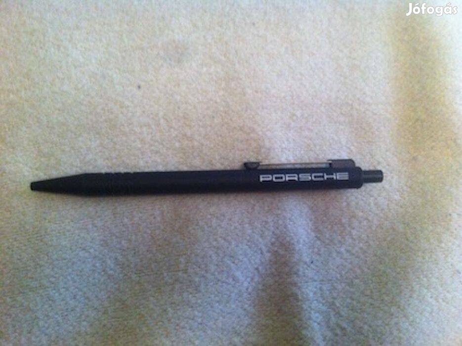 Porsche fekete toll tokban