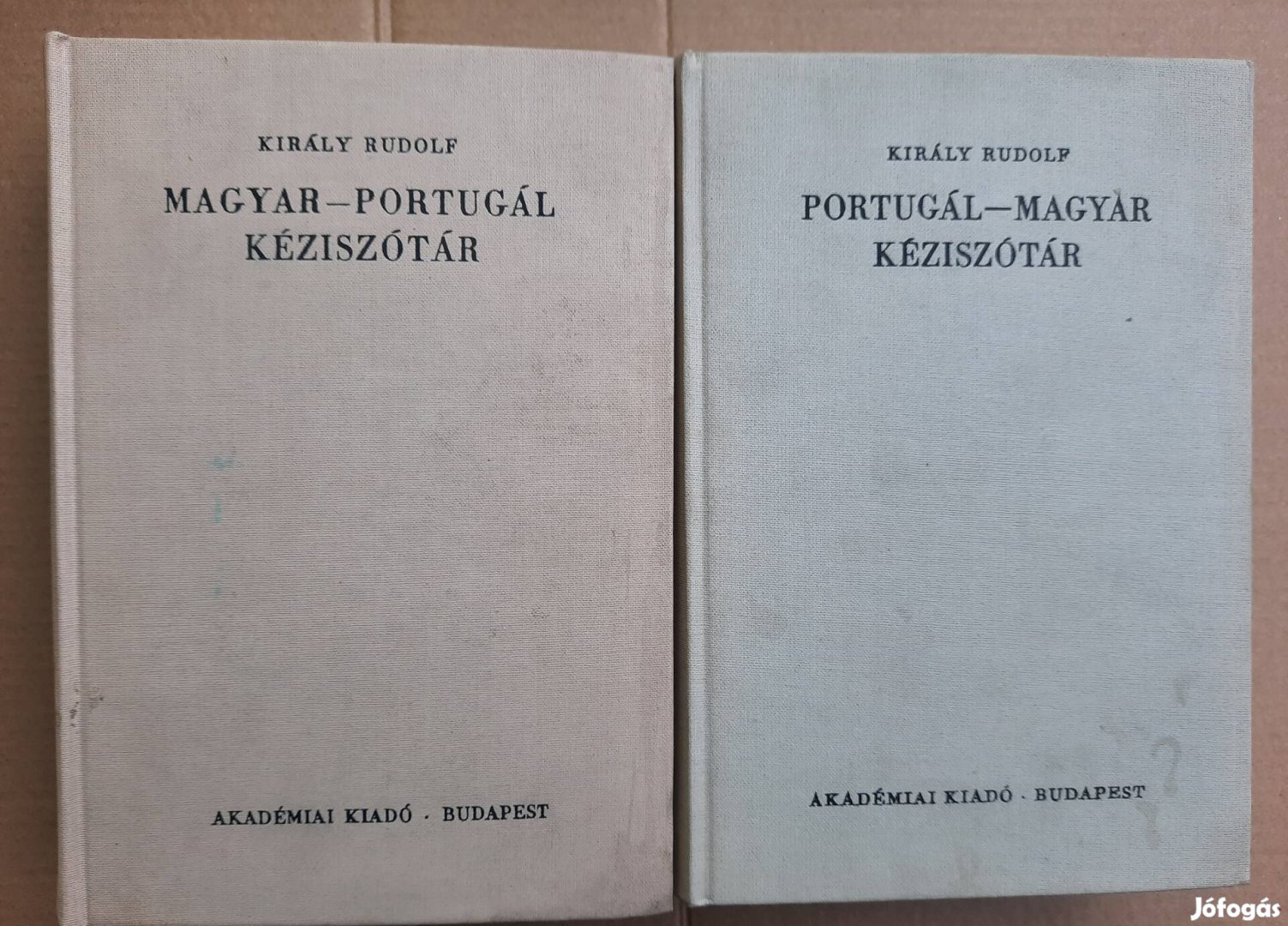 Portugál-magyar és magyar-portugál kéziszótár eladó 