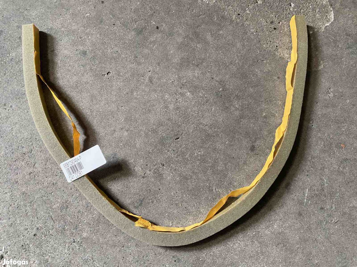 Posche hátsó tömítés eladó