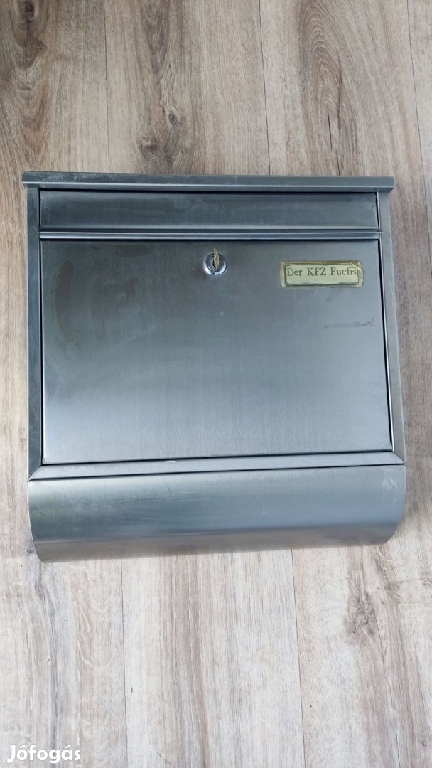 Postaláda újságtartóval ezüst 1 kulccsal