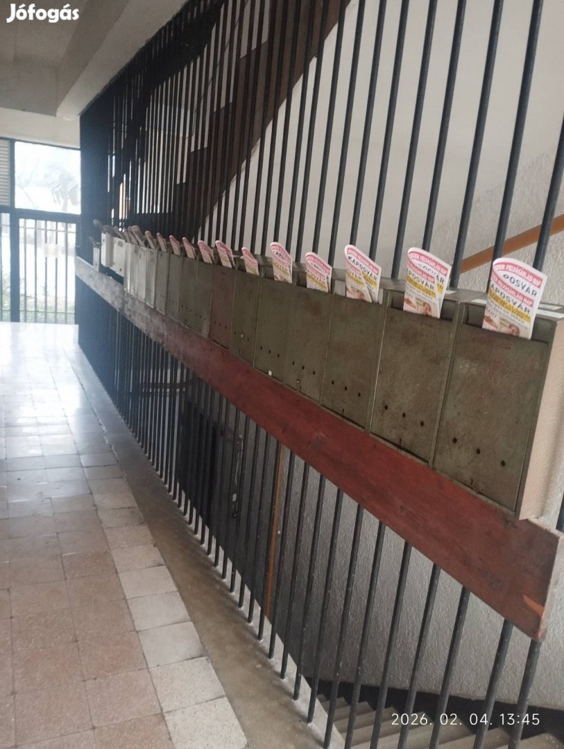 Postaládás Szórólapterjesztőt keresünk heti fizetés Fix