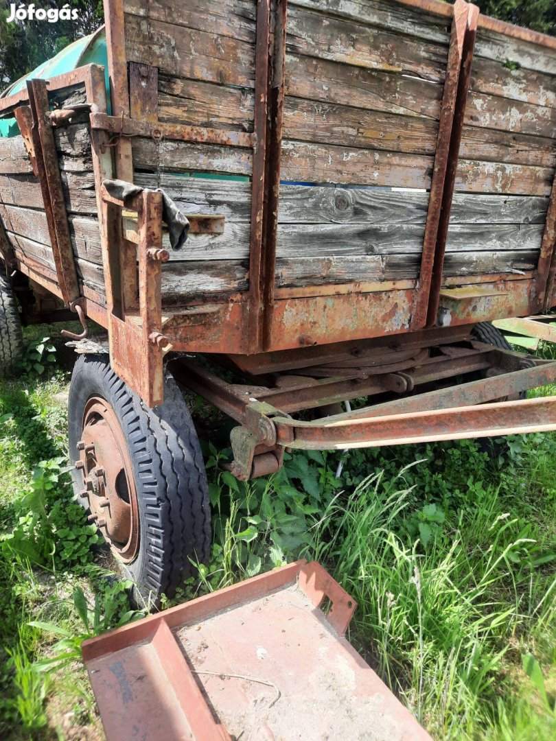 Pótkocsi 2 tengelyes 3.5 T