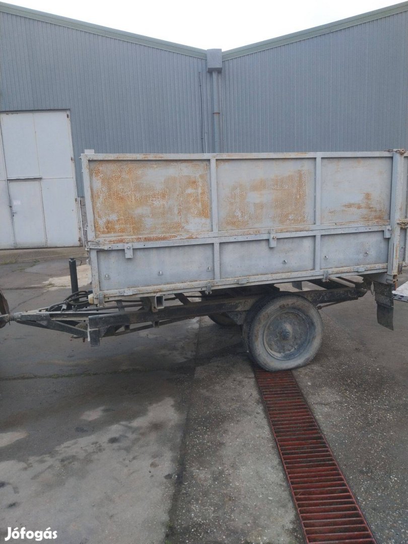 Potkocsi,3 oldalra billenthetö platoval,müszakival elado
