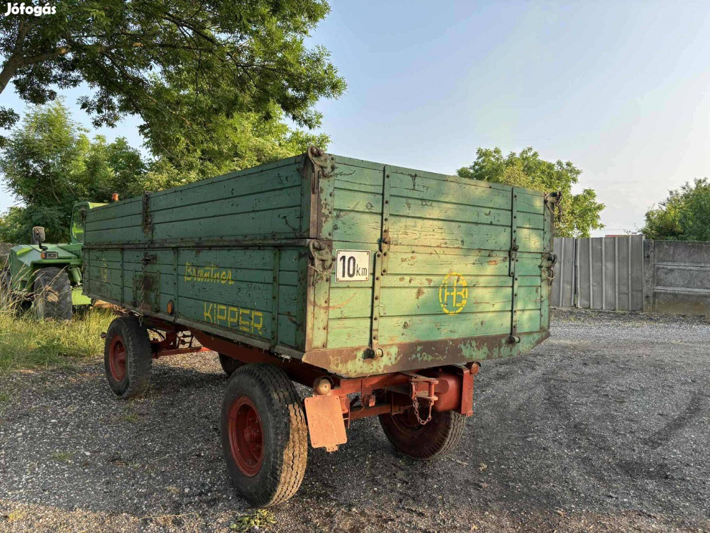 Pótkocsi Brantner 6 t-ás billentős