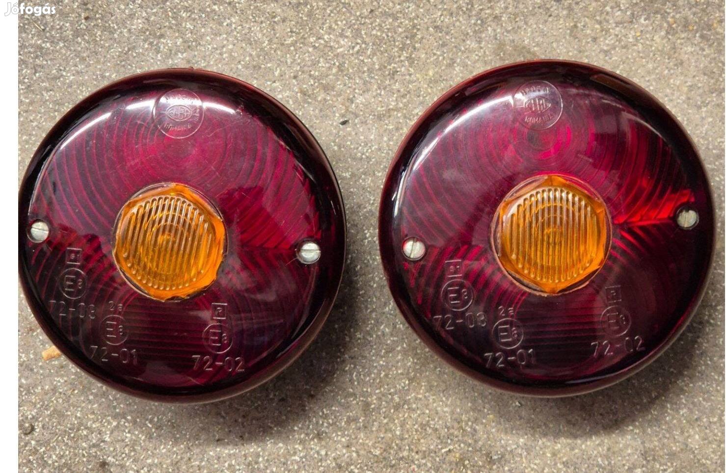 Pótkocsi, traktor, utánfutó hátsó lámpa párban eladó