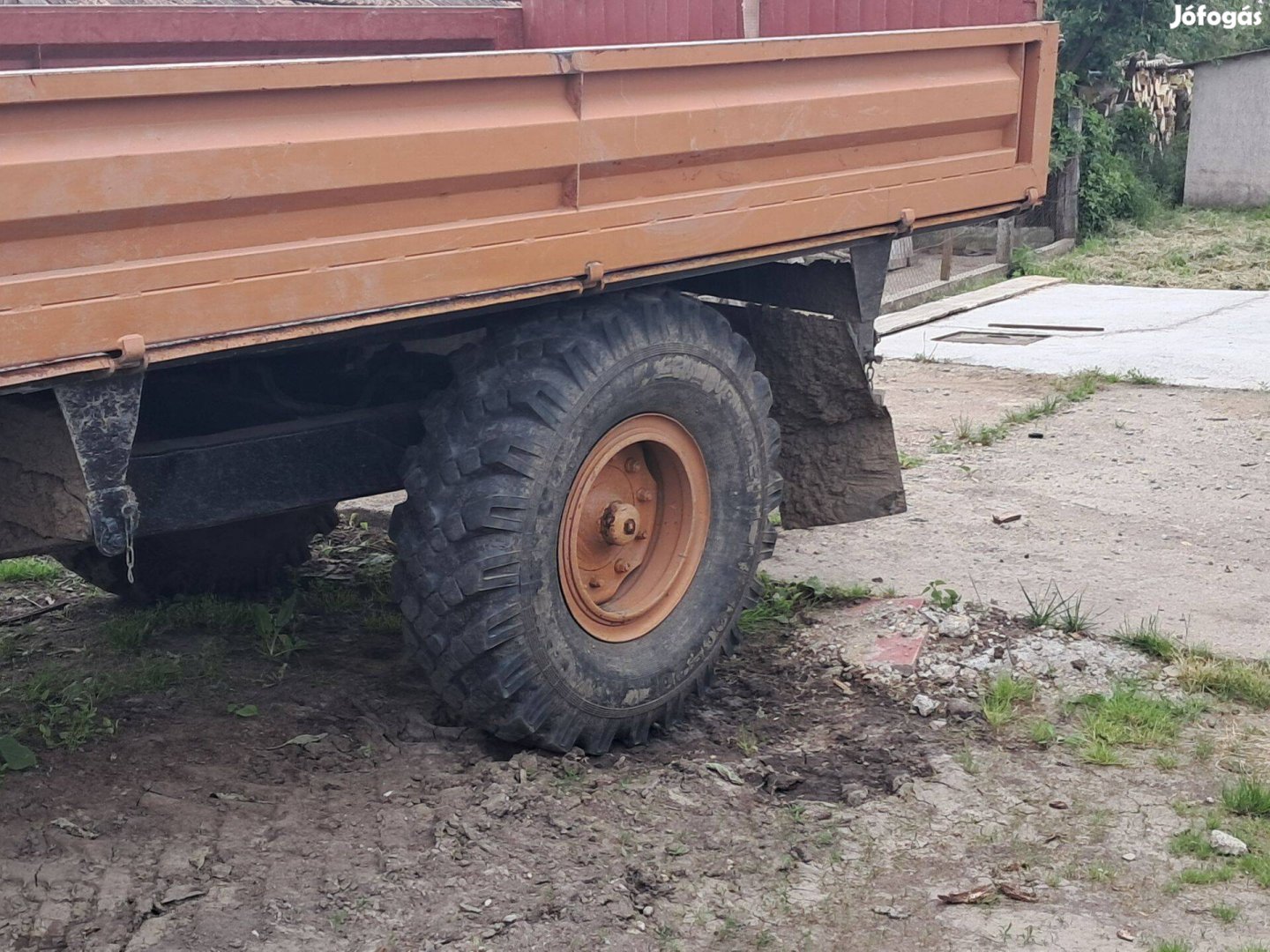 Pótkocsi abroncs