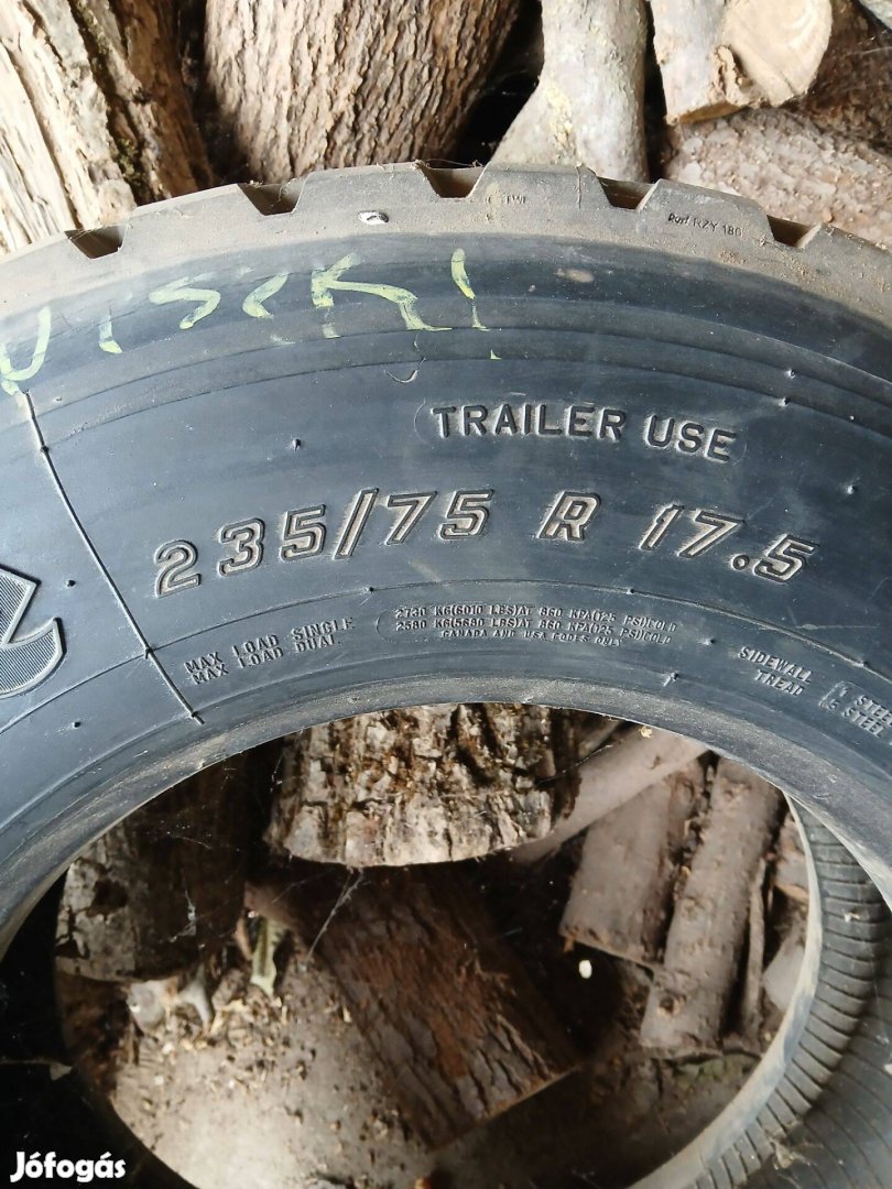 Pótkocsi tréler tehergumi 235/75 R 17.5