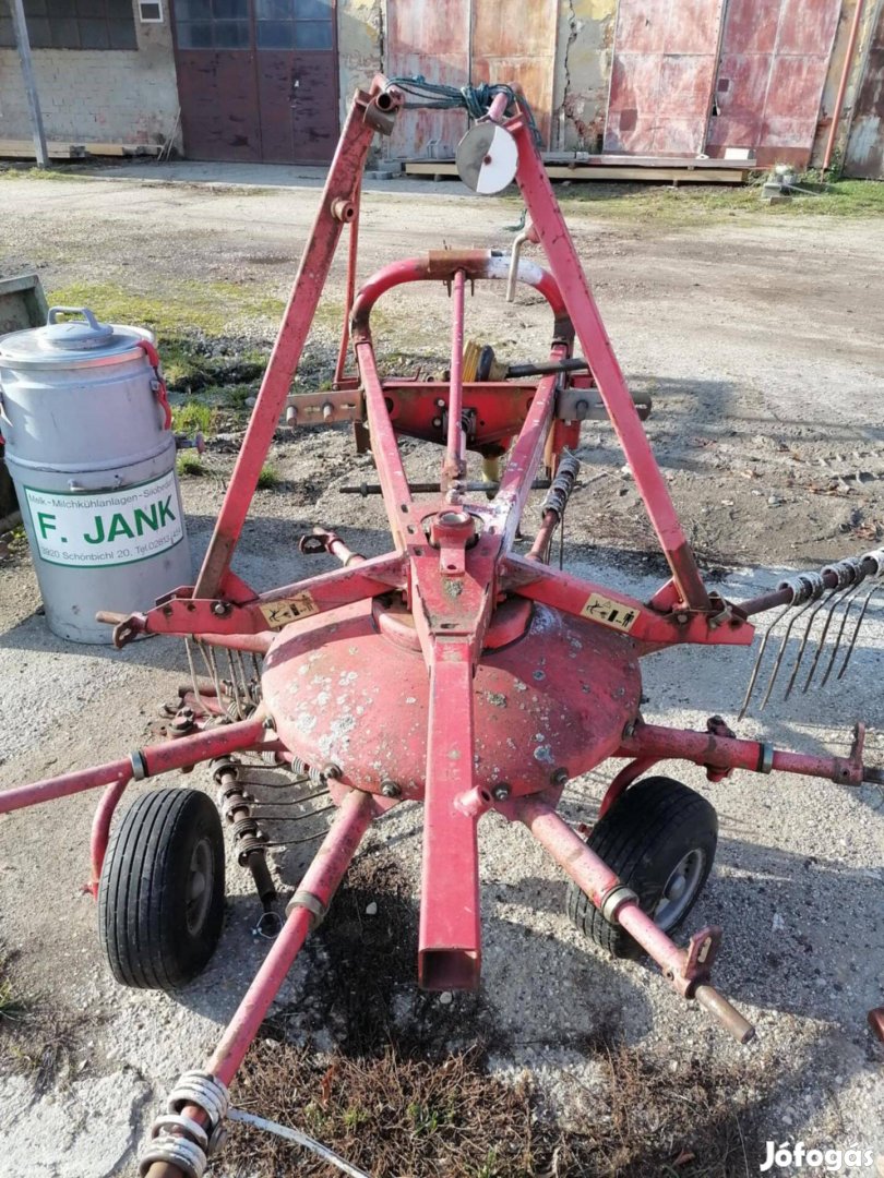 Pöttinger 3 méteres rendsodró,rendképző