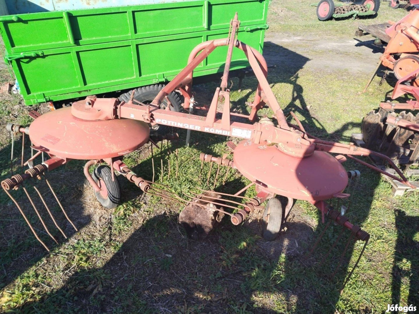 Pöttinger rendsodró, rendterítő, kombi rendkezelő, traktorhoz
