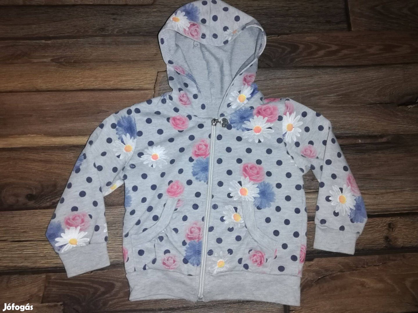Pöttyös, virágmintás vékony kapucnis kardigán
