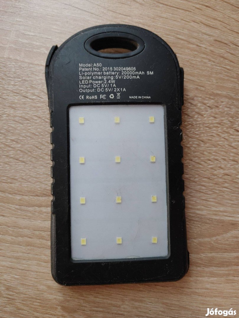 Powerbank solar töltő és lámpa 20000mAh
