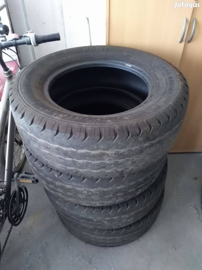 Powertrac Vantour 235/65 R16C gumi!