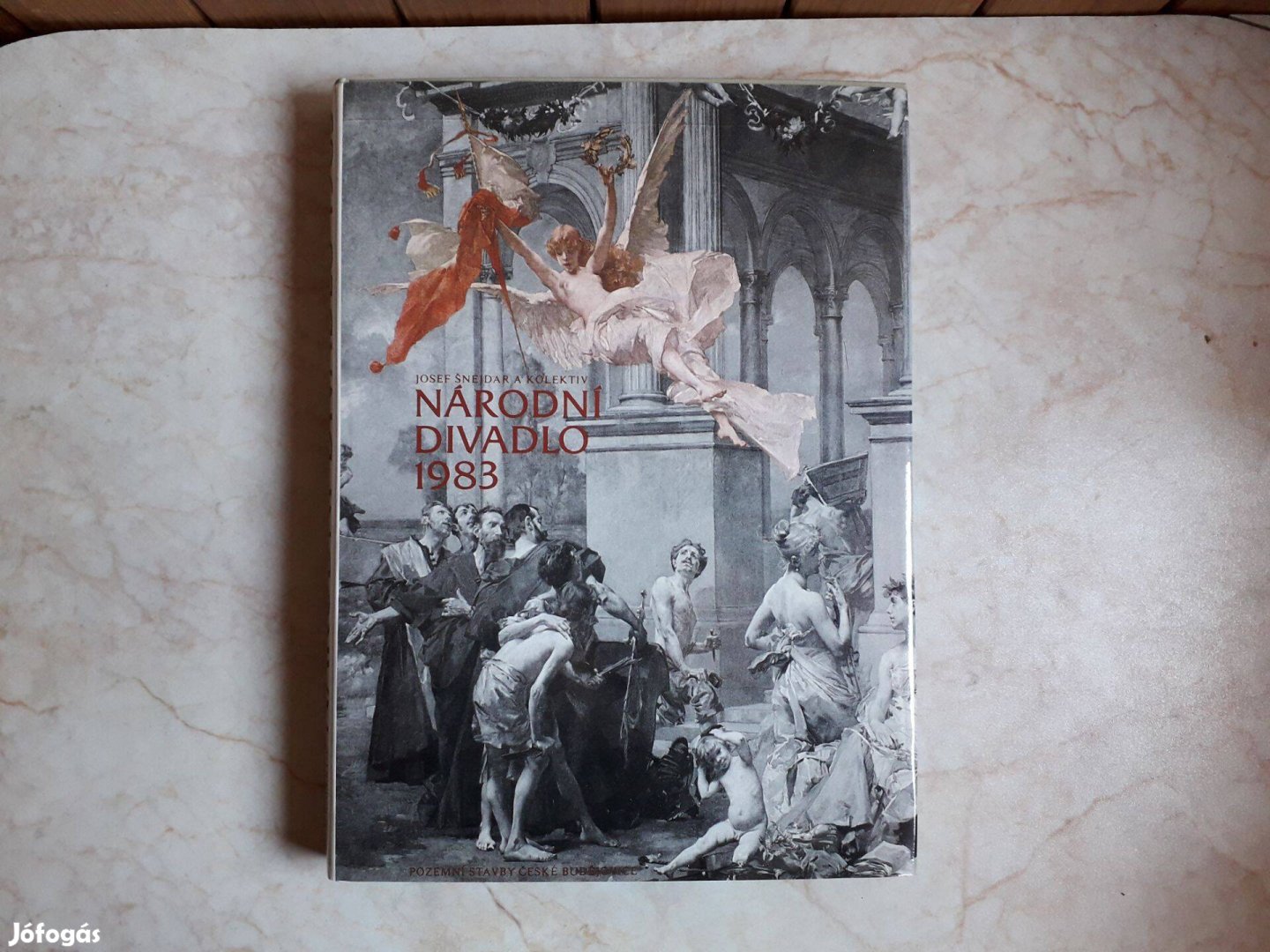 Prága A Nemzeti színház felújítása 1983., könyv