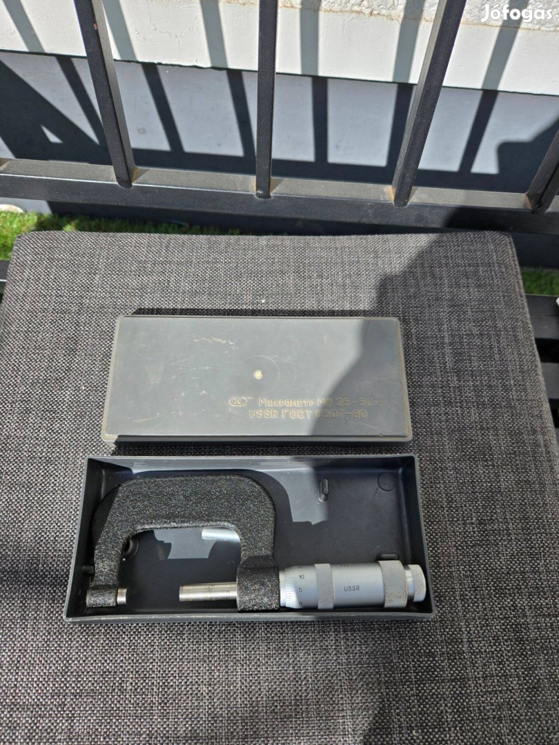 Precíziós mikrométer 25-50 mm USSR Eredeti dobozában-Debrece