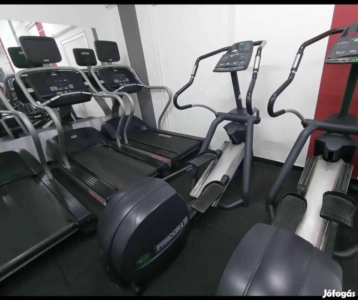 Precor Efx elliptikus tréner - 2 db