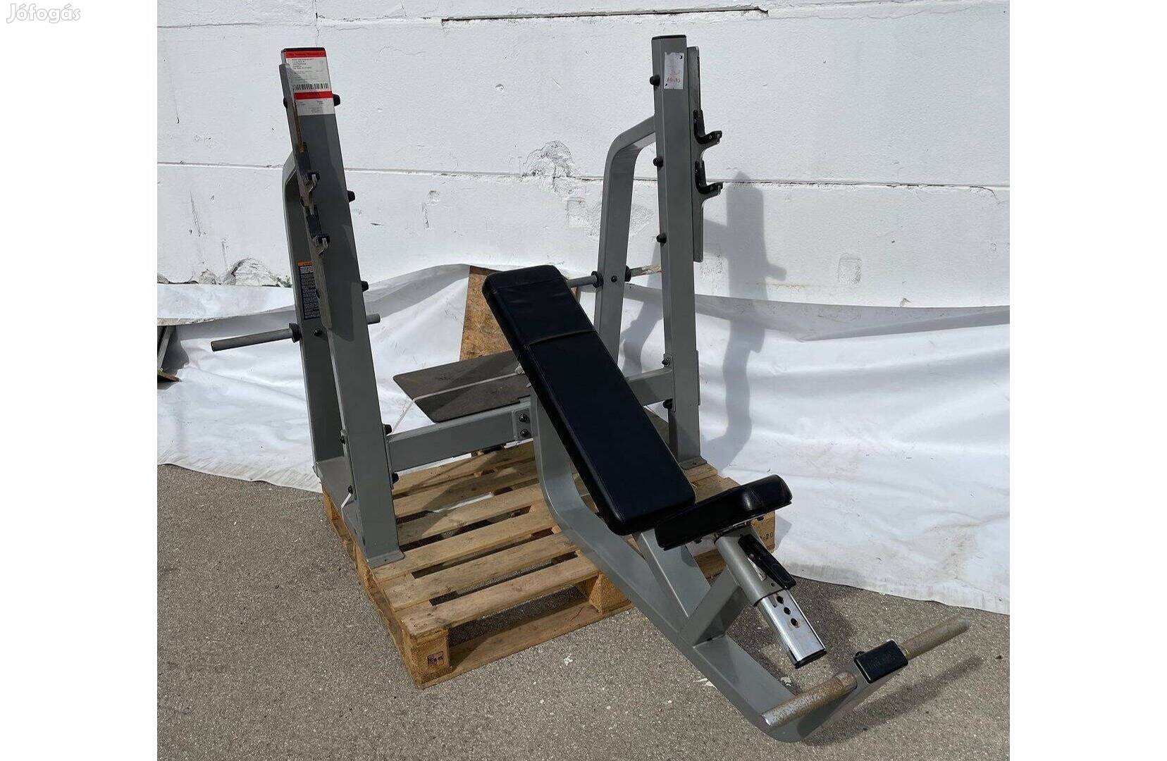 Precor Olympic Incline Bench Döntött Fekvenyomó Pad