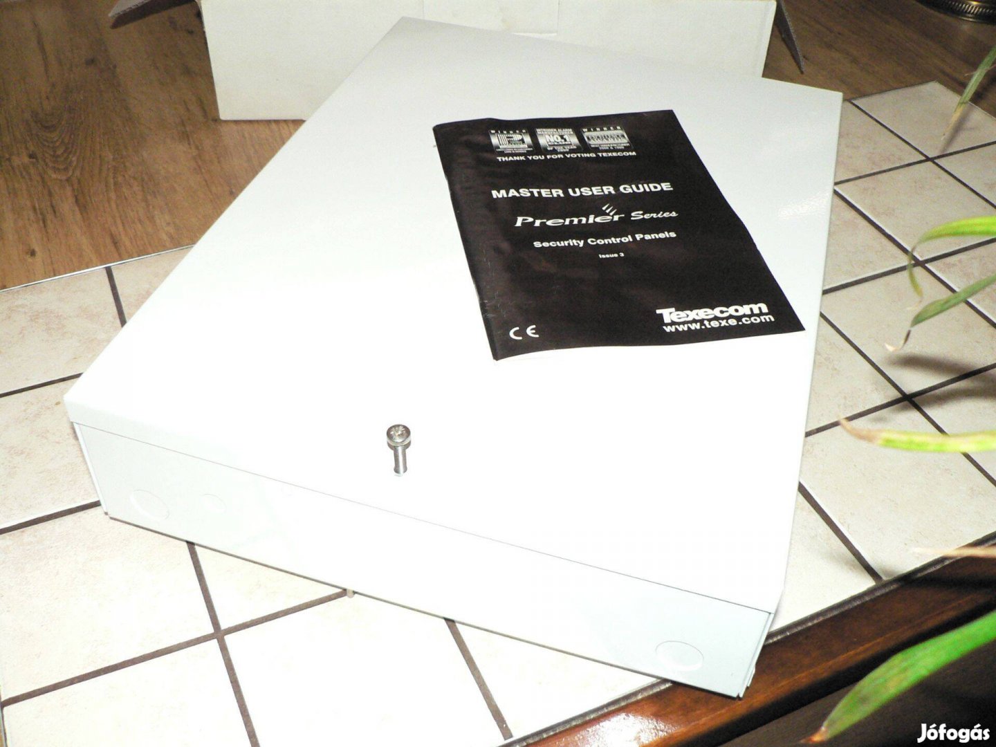 Premier Elite 88 Fém riasztóközpont vadi új állapotban