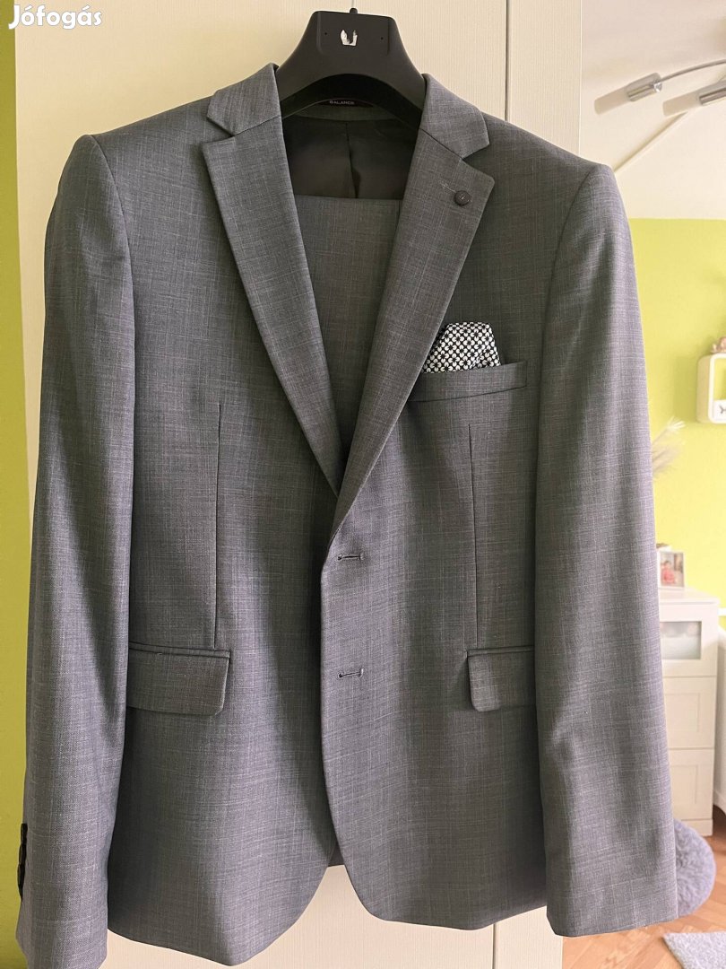 Prémium Balance Slim Fit férfi öltöny 50 - Modern szürke