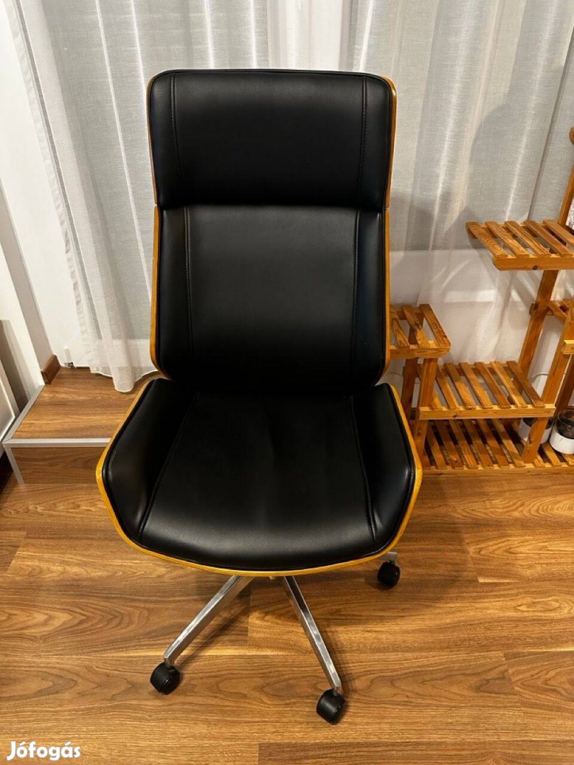 Premium Főnöki forgószék kényelmes, modern , műbőr, dió