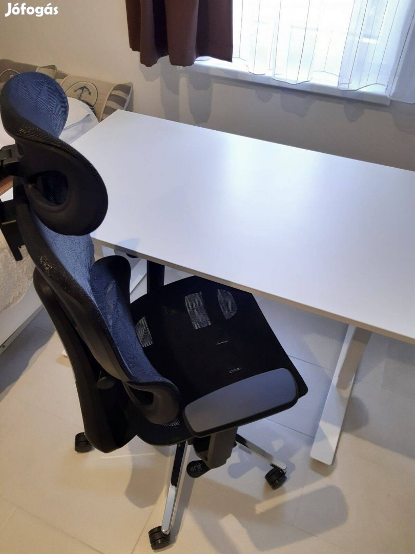 Prémium ergonomikus irodai forgószék fekete