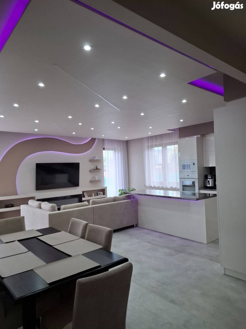 Prémium minőségű 159nm-es Békéscsabai ház