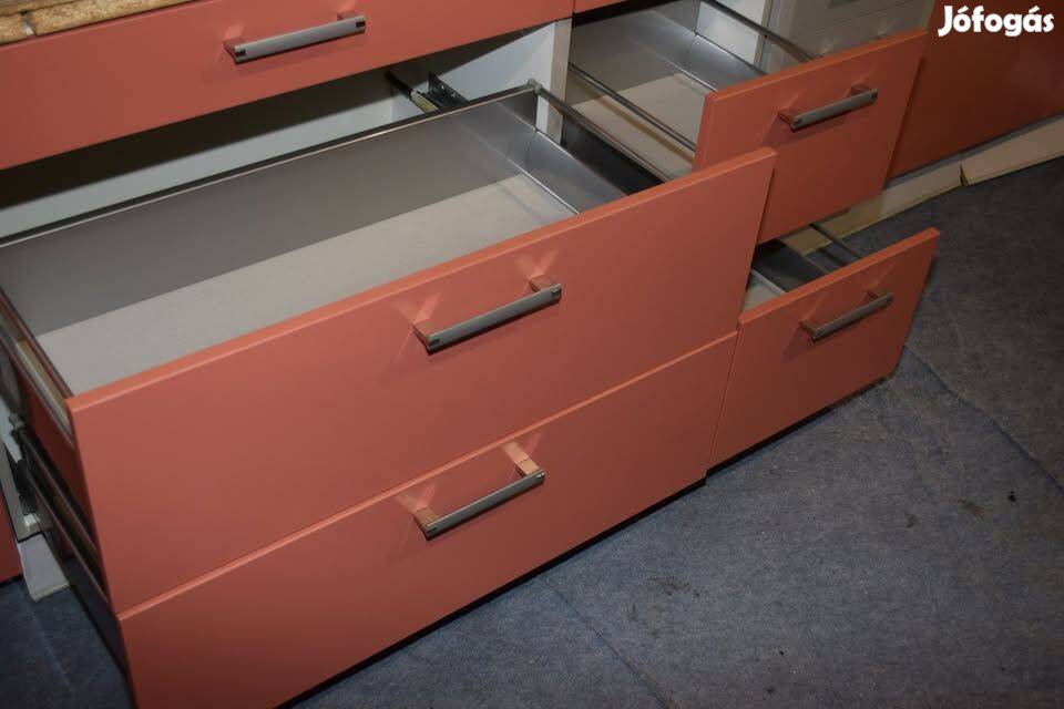 Prémium minőségű Nobilia Konyhabútor