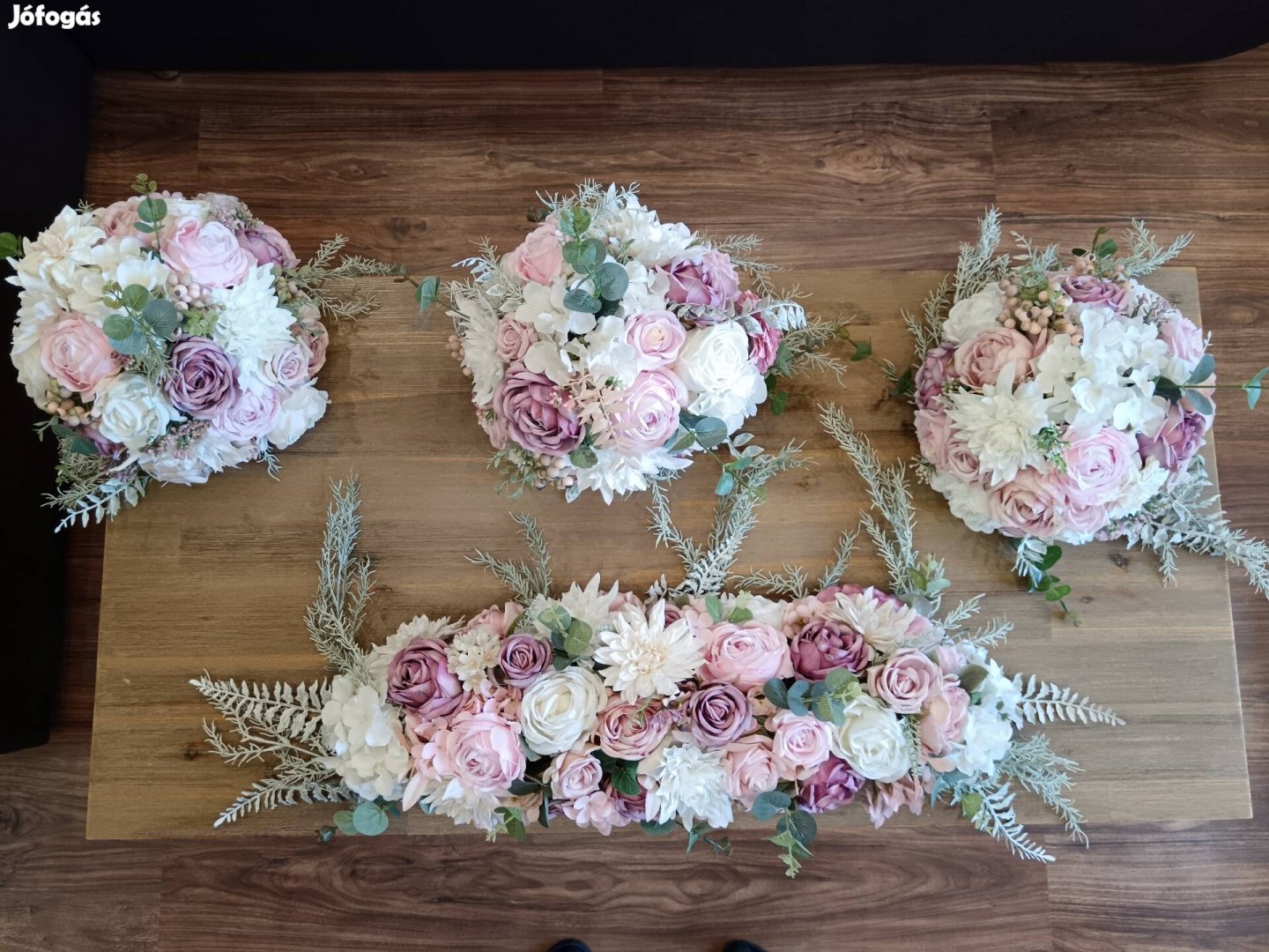 Prémium minőségű esküvői selyemvirág dekoráció, asztaldísz 6+1..