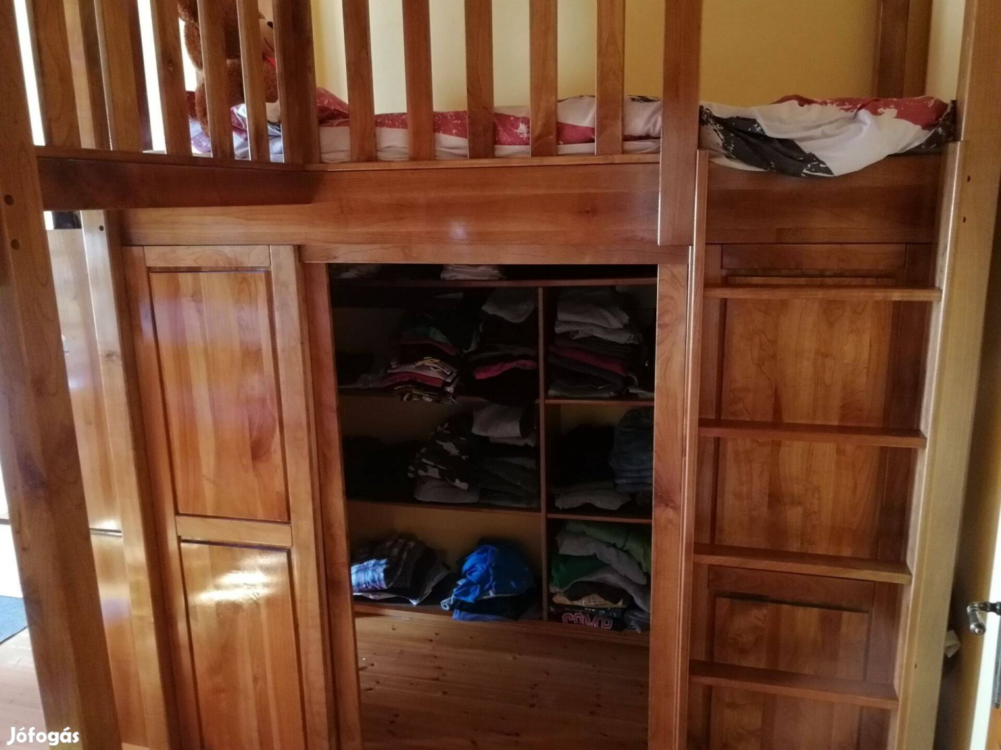Prémium minőségű gyerek szoba bútor: emeletes ágy, íróasztal, gardrób