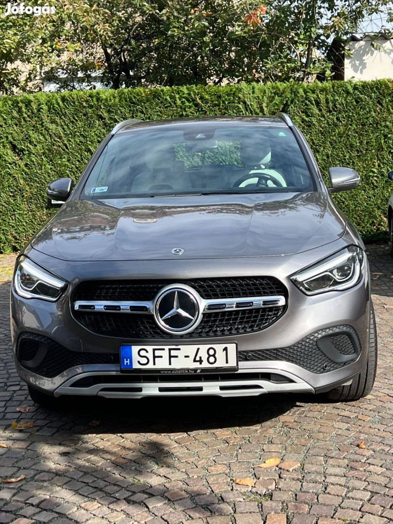 Prémium választás: keveset futott, garázsban tartott Mercedes GLA 200!