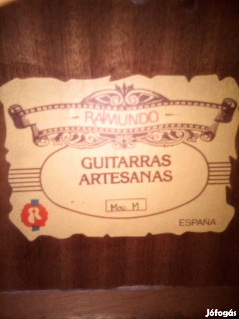 Presented by Raimundo M Exclusively gitár 