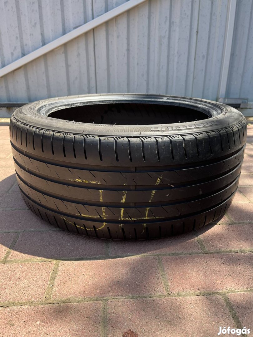 Prestivo PV-S1 245/40 R18 használt nyári gumi eladó. 